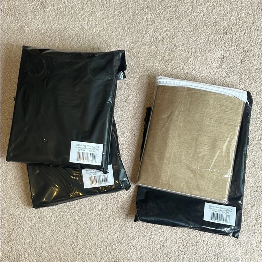 NWT VCNY Home Taupe Grommet Panel